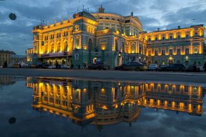 mariinsky_opera_house_f191212_3